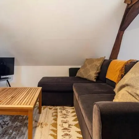 Republique Normandie Apartment *