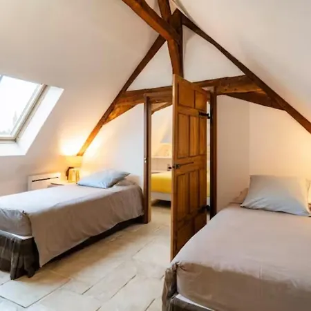 Republique Normandie Apartment