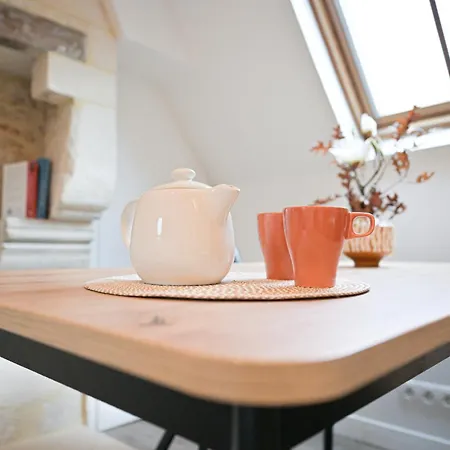 Apartamento République Normandie *